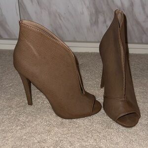Elegant Brown Peep-Toe Heels